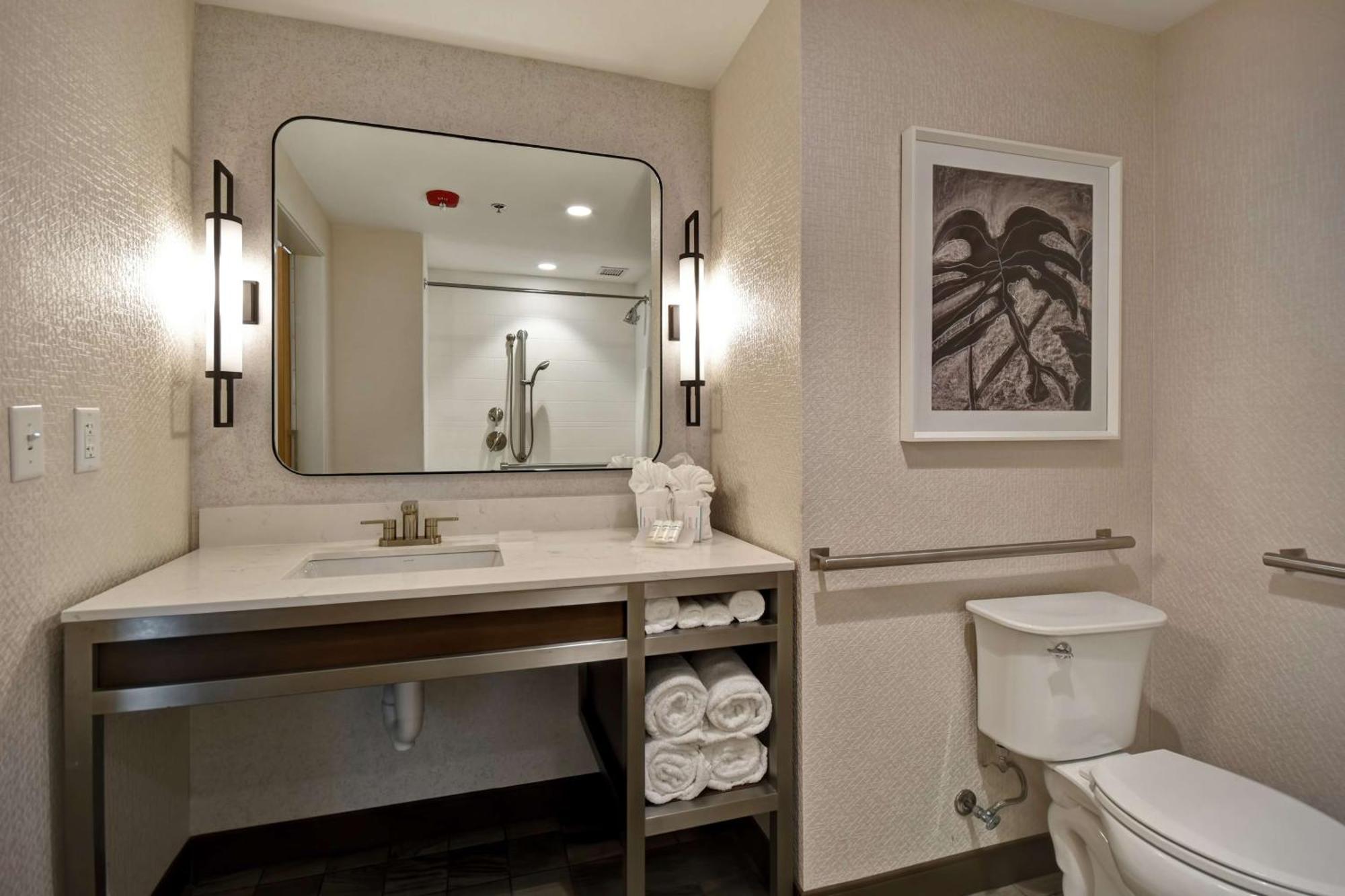 Hilton Garden 3*