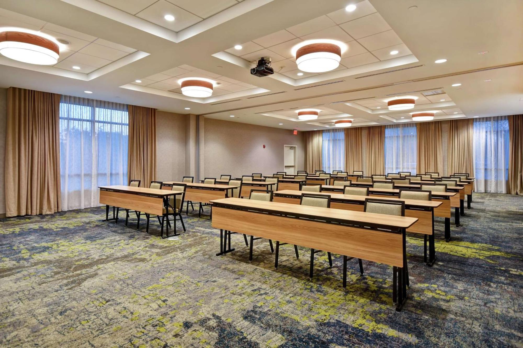 Hilton Garden